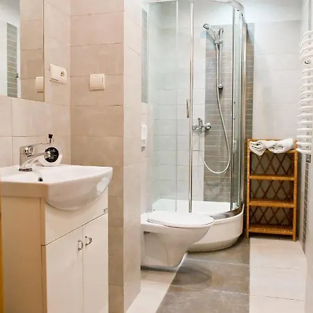 U Bohuna Jacuzzi & Sauna Apartament